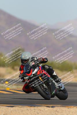 media/Nov-06-2023-Moto Forza (Mon) [[ce023d0744]]/3-Intermediate Group/Session 3 (Turn 5)/